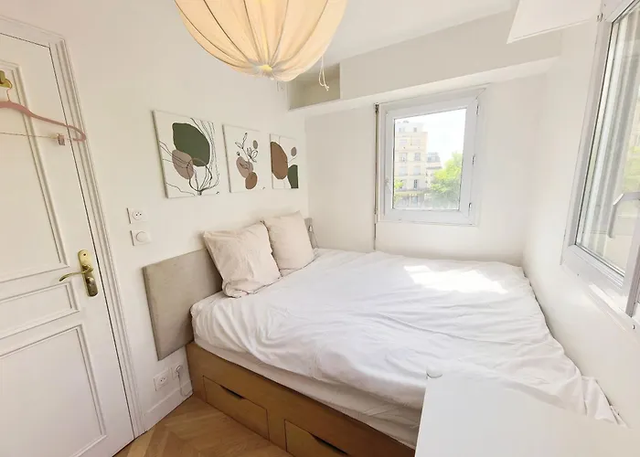 アパート Lux Belleville